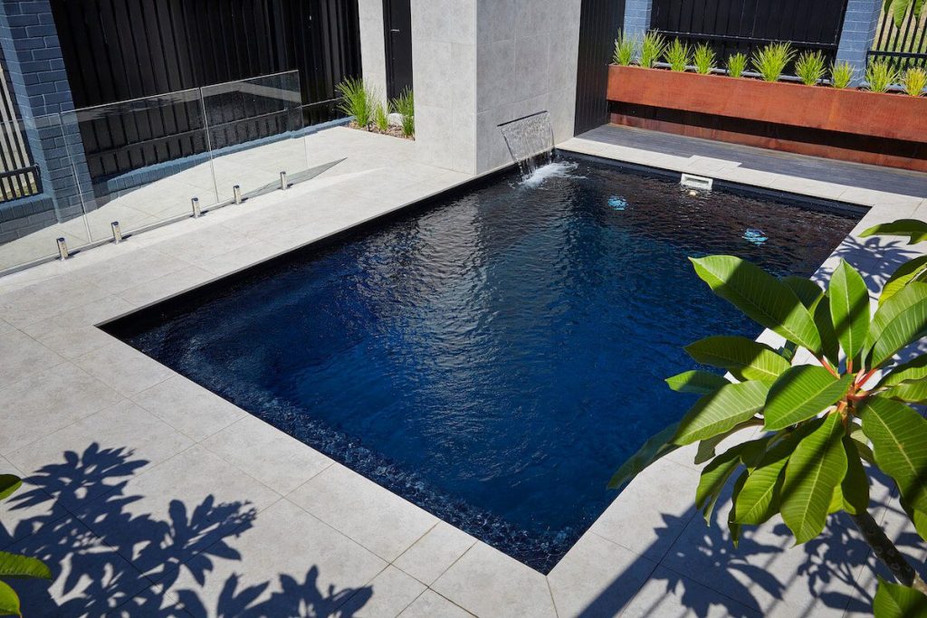 4-7m-ultimate-plunge-pool-2.jpg