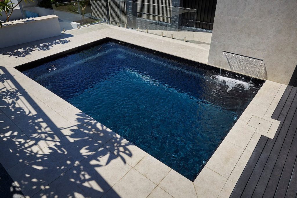 4-7m-ultimate-plunge-pool-4.jpg