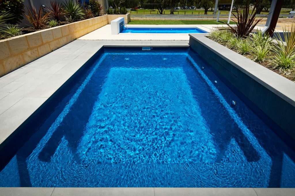 4-7mPlungePoolJoondalup3.jpg