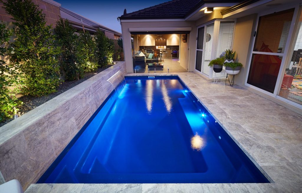 6-2mMonacoswimmingpool6.jpg
