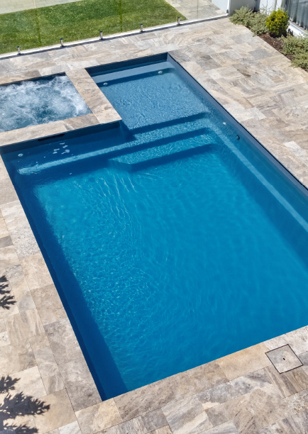 8-ways-to-keep-your-pool-in-top-shape-blogimage2-m