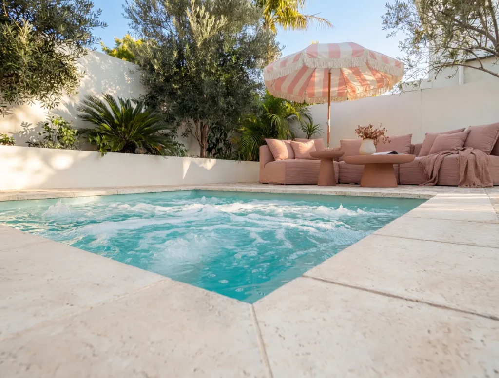 Square-Spa-2.6m-x-2.6m-Sage-Shimmer-3.webp