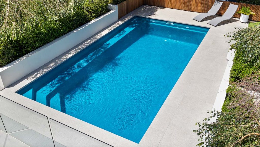 brampton-10.1m-4.4m-royal-jade-shimmer-victoria-galleryimage-2-1.jpg