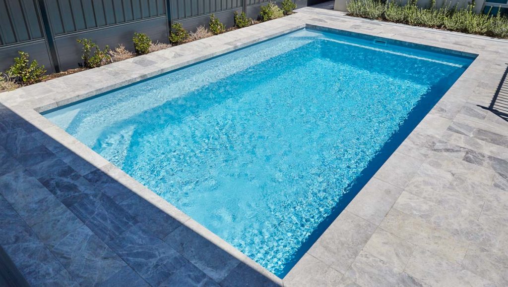 brampton-7.2m-4.4m-silver-shimmer-wembley-downs-galleryimage-3.jpg