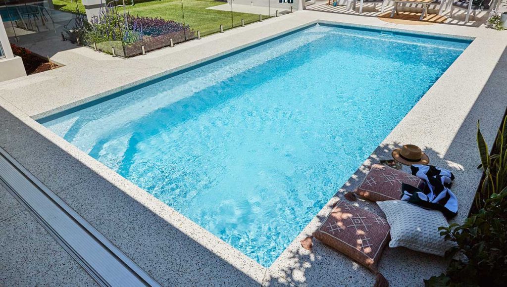brampton-8.2m-4.4m-silver-shimmer-applecross-galleryimage-2-1