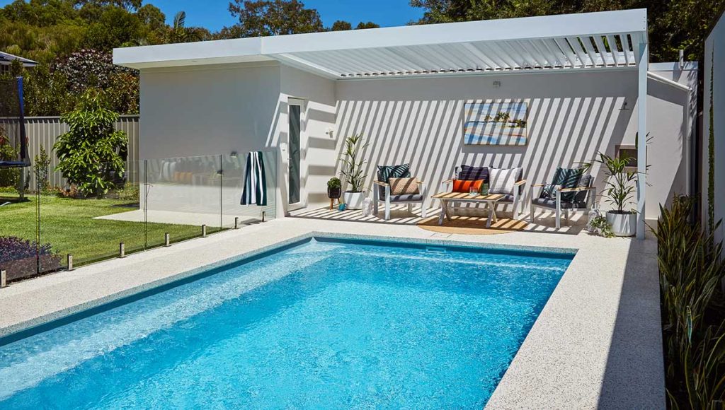brampton-8.2m-4.4m-silver-shimmer-applecross-galleryimage-3-1.jpg