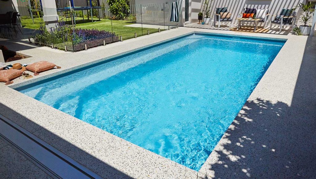brampton-8.2m-4.4m-silver-shimmer-applecross-galleryimage-9-1.jpg