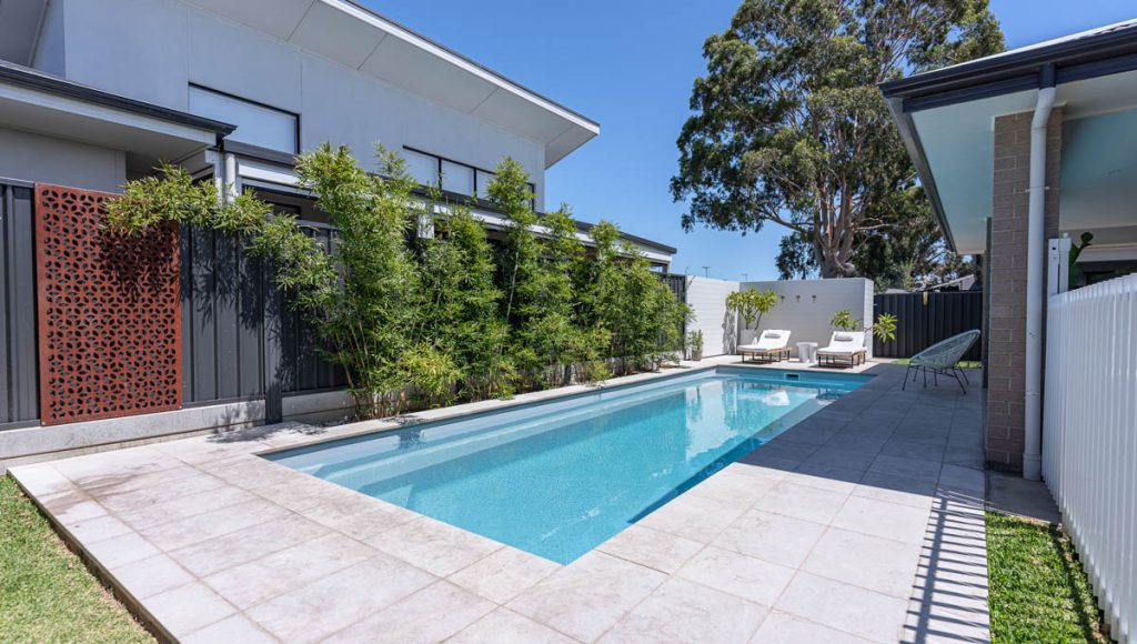 brampton-lap-pool-10.1m-3.5m-silver-shimmer-plympton-park-galleryimage-20.jpg