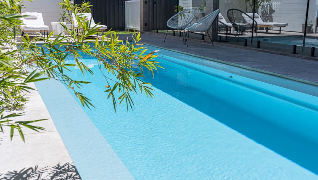 brampton-lap-pool-10.1m-3.5m-silver-shimmer-plympton-park-galleryimage-21