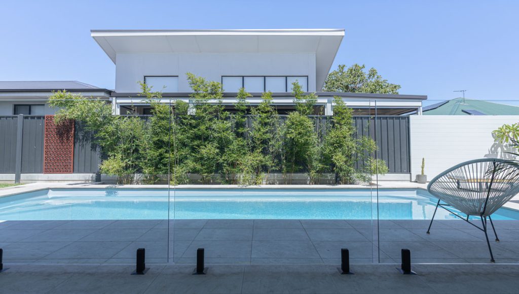 brampton-lap-pool-10.1m-3.5m-silver-shimmer-plympton-park-galleryimage-8.jpg