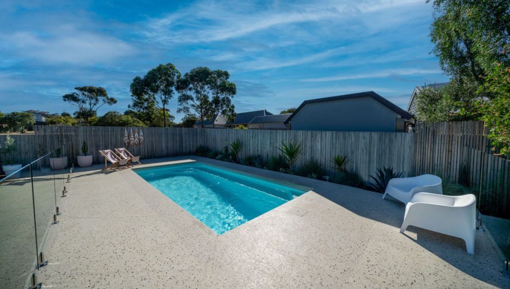 brampton-sl-7.2m-3.5m-alpine-white-shimmer-mt-martha-update-2.jpg