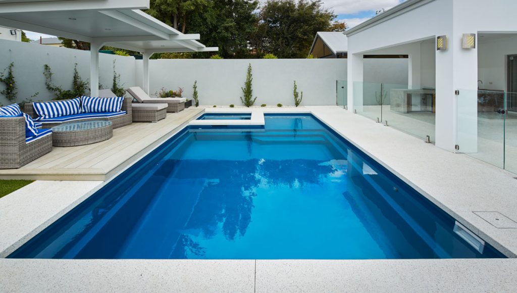 brooklyn-7.6m-4.4m-royal-jade-shimmer-mount-pleasant-galleryimage-11.jpg
