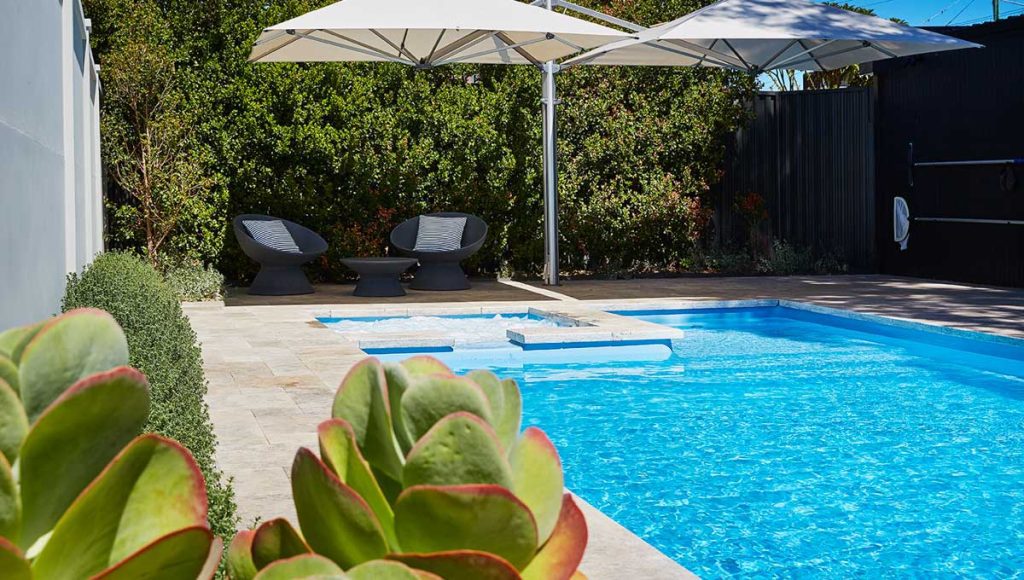 brooklyn-9.6m-4.4m-sky-blue-shimmer-inglewood-galleryimage-6