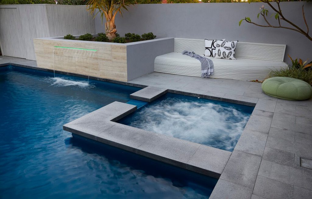 Brooklyn Pool & Spa 7.6m x 4.4m 6