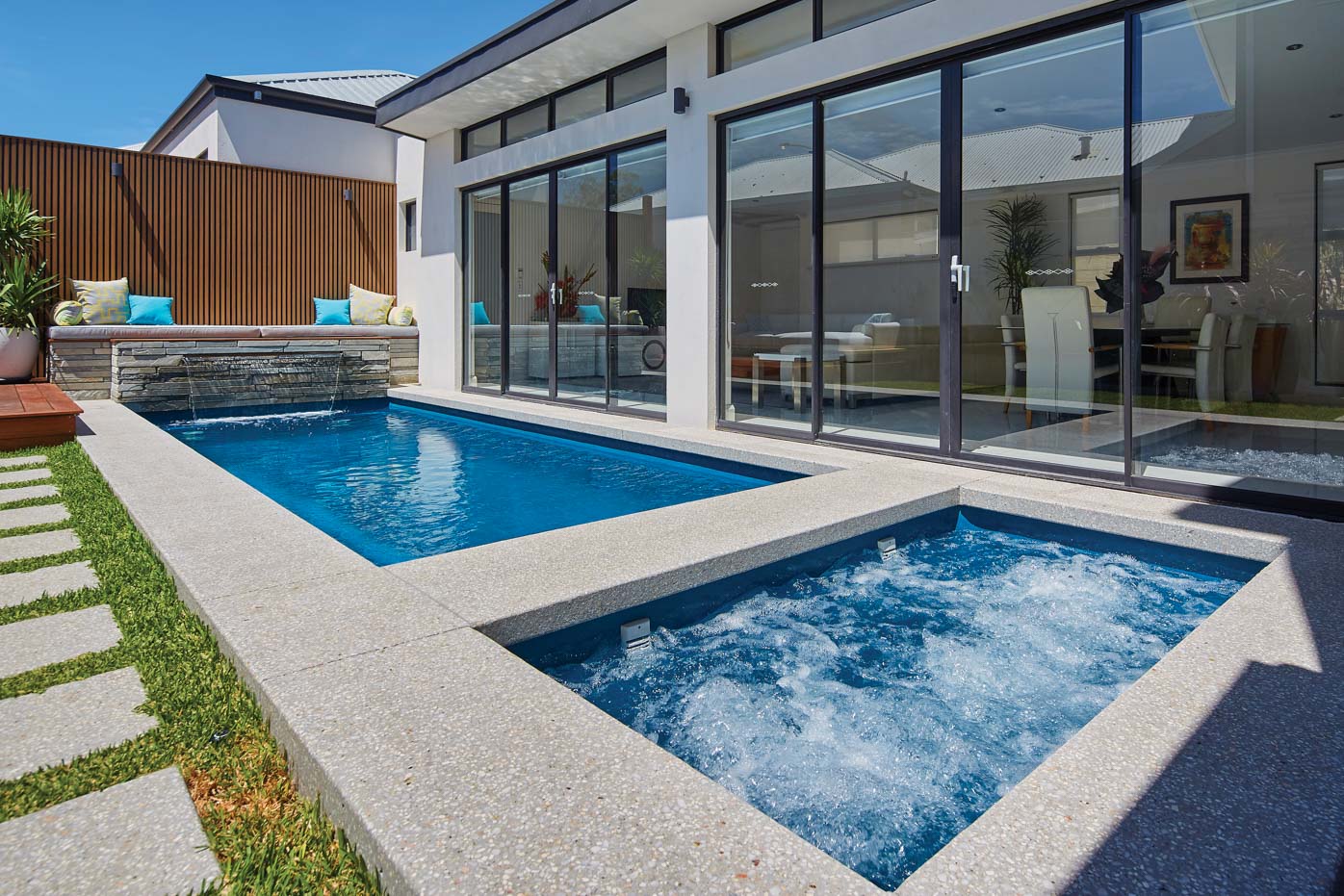 Sorrento - Melbourne Fibreglass Pools