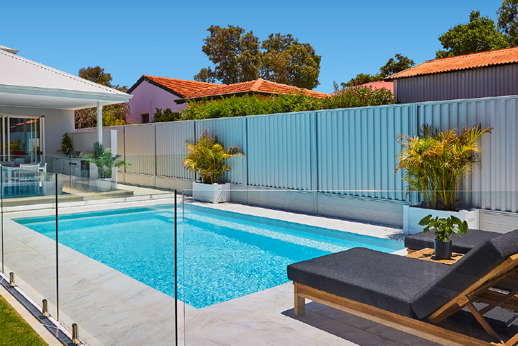 hampton-8m-4m-polo-white-melville-image-2