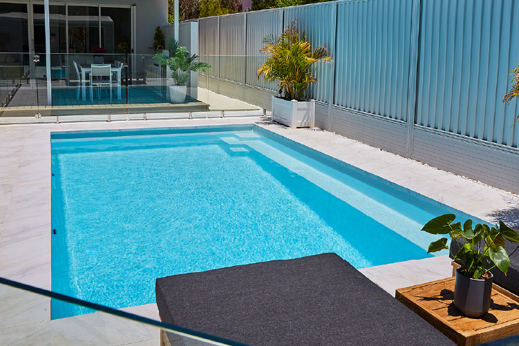 hampton-8m-4m-polo-white-melville-image-9