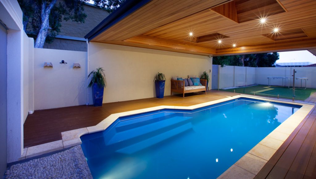 lap-pool-8.3m-3.5m-royal-ocean-shimmer-dario-galleryimage-11