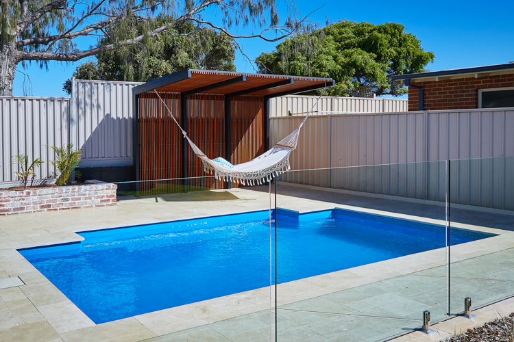 medina-6m-3.6m-crystal-blue-sparkle-waikiki-4