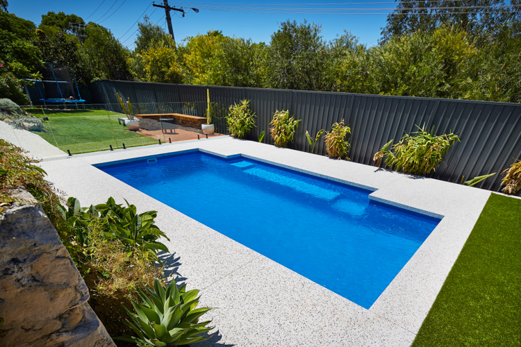 medina-8m-4m-crystal-blue-sparkle-kallaroo-9