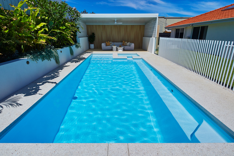 palm-springs-9m-4m-polo-white-sparkle-hillarys-galleryimage-7