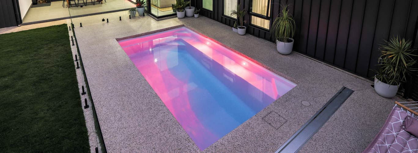 trending-ideas-for-pool-water-features-blogimage2