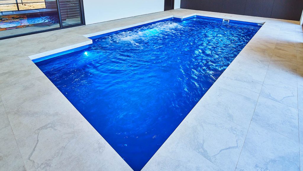 venice-9.5m-4.4m-ocean-shimmer-wanerie-galleryimage-16