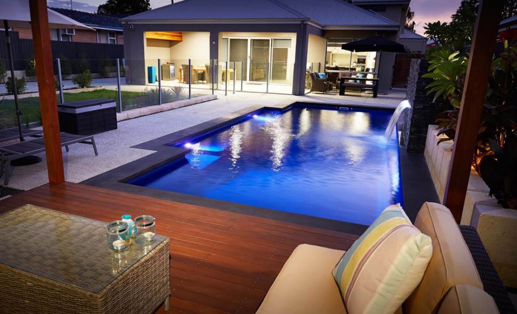 Venice Pool 10.5m x 4.4m 3