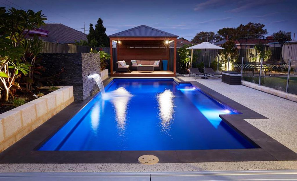 Venice Pool 10.5m x 4.4m 4