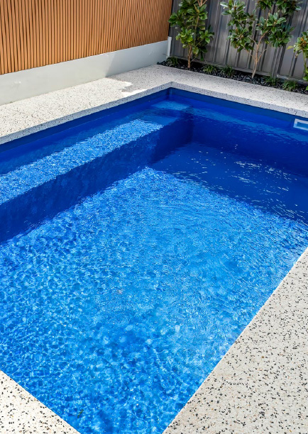 what-are-the-different-kinds-of-pool-covers-blogimage1-m